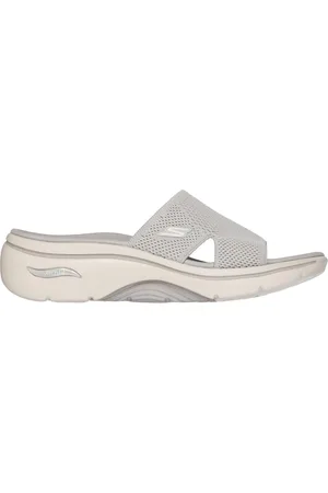 Skechers GO WALK Arch Fit 2.0 Sandal - Dakota en , talla 35, Vegan