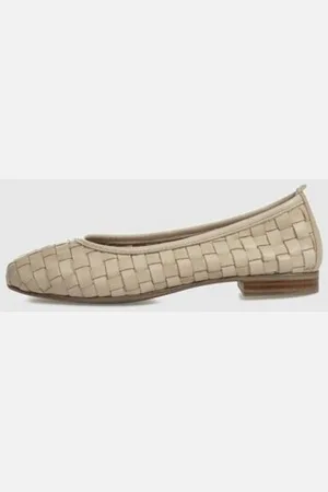 Carmela Zapatos Bajos BAILARINA 161662 BEIG para mujer