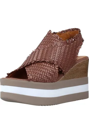 Alpe Sandalias 4749 para mujer