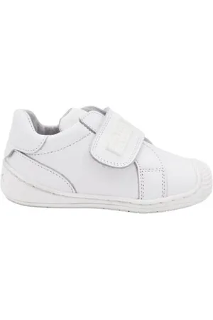 Angelitos Deportivas Moda 850 para niño