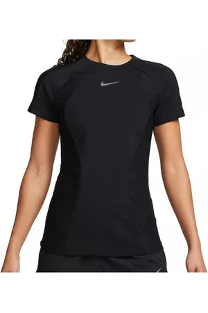 Nike Tops y Camisetas - para mujer