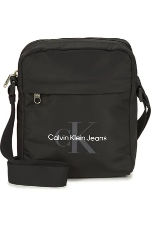 Calvin Klein Bolso SPORT ESSENTIALS REPORTER 18 para hombre