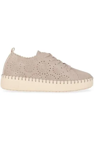Chika 10 Zapatos Bajos CARMEN UP 01 para mujer