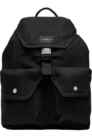 Calvin Klein Mochila SPORT ESSENTIALS FLAP BP W K50K512576 para hombre