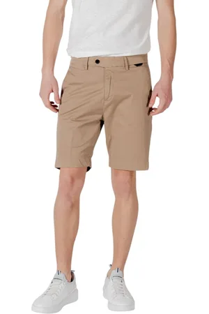 Antony Morato Short MARK SLIM FIT WITH LOGOED RUBBER FLAG MMSH00202-FA800197 para hombre