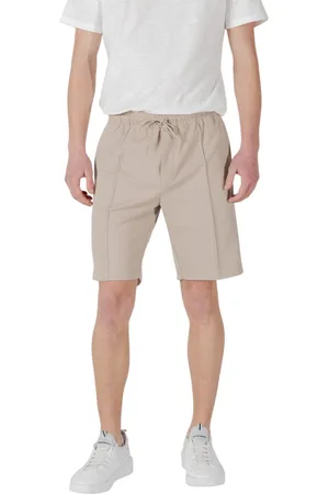Antony Morato Short CARROT FIT WITH LOGOED METAL BADGE MMFS00035-FA150194 para hombre