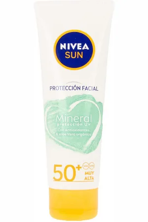 Nivea Protección solar Facial Sunscreen Protection SPF50+ 50ml para mujer