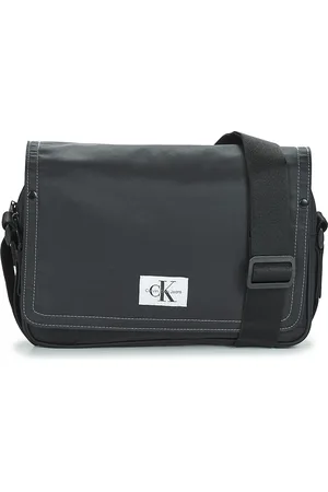 Calvin Klein Maletin SPORT ESSENTIALS F CAMERABAG29 W para hombre
