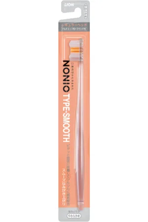 Lion Nonio TYPE-SMOOTH Soft Toothbrush - 1 pieza