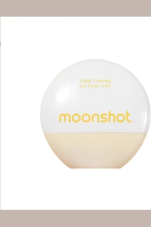 MOONSHOT Tone Tuning UV Skin Tint SPF50+ PA++++ - 50ml - 01 Full Moon Pale