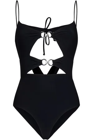 Nensi Dojaka Bañador