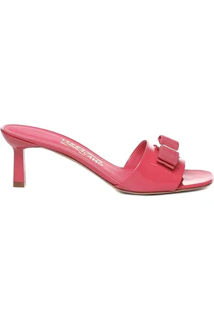 Salvatore Ferragamo Chinelas
