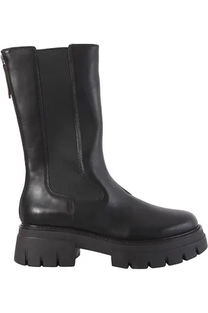 Ash Botas