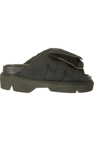 SACAI Chanclas
