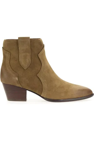 Ash Botas