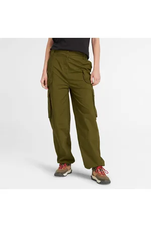 Pantalones Cargo y parachute de color verde para mujer