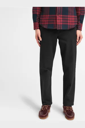 Timberland Pantalones chinos de sarga cepillada Claremont para hombre en negro