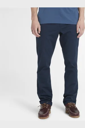 Timberland Pantalones chinos de sarga Claremont para hombre en oscuro