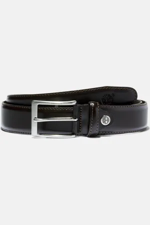 Timberland Cinturón clásico ajustable de cuero de 35 mm de ancho para hombre en oscuro