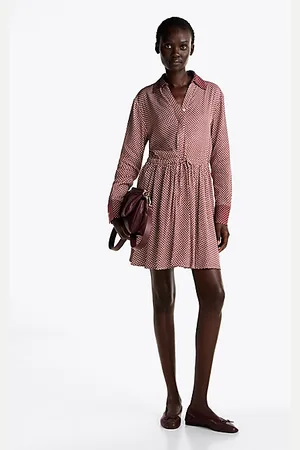 Tommy Hilfiger Vestido corto de estilo evasé con cinturón