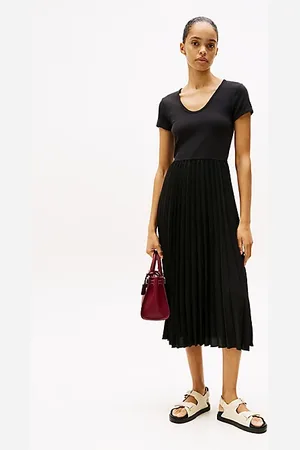 Tommy Hilfiger Vestido midi acampanado plisado