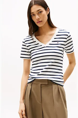 Tommy Hilfiger Camiseta slim de cuello de pico