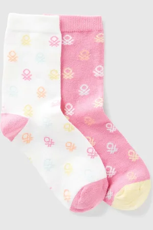 Benetton Dos Pares De Calcetines Con Logos Rosas Y Blancos.