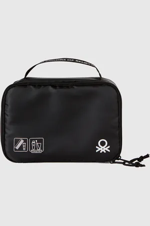 Benetton Travel Toiletry Bag With Hook