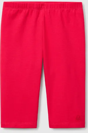 Benetton Leggings 3/4 De Algodón Elástico Con Logo Bordado En La Parte Inferior De La Pierna. Corte Pitillo Y Cintura Elástica Interna. Práctico Y Confortable