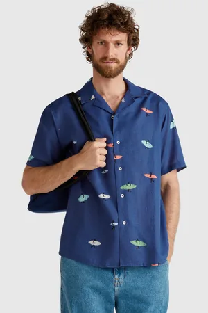 Benetton Camisa Con Estampado Surfero