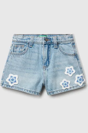 Benetton Shorts Con Flores De Macramé