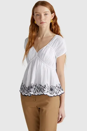 Benetton Blusa De Manga Corta Con Bordado Floral