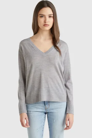 Benetton Jersey Con Cuello De Pico En Pura Lana Merino