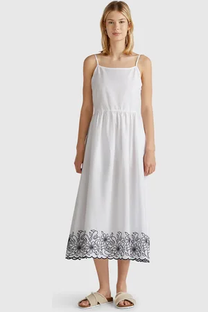 Benetton Vestido Con Bordado Floral