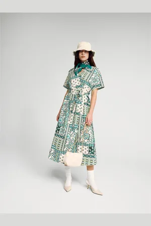 Vestido Corto De Lino Para Mujer - Corte A, Cuello En V Y Detalle De Faldón Delantero