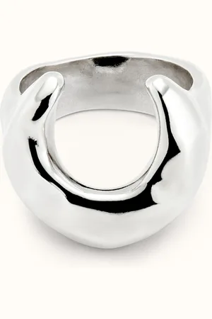 UNO de 50 Anillo bañado en plata de ley con forma de luna