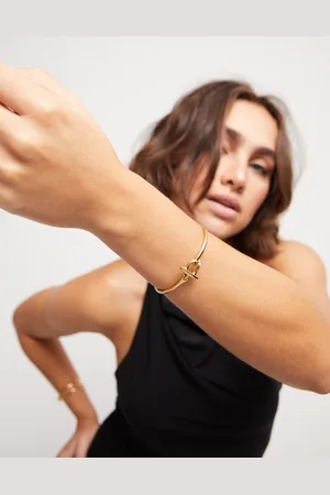 UNO de 50 Pulsera con cierre frontal bañada en oro 18k con topacio