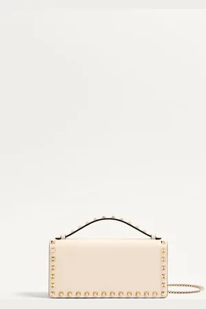 VALENTINO GARAVANI BILLETERA ROCKSTUD DE CUERO GRANEADO DE BECERRO CON CADENA Mujer UNI