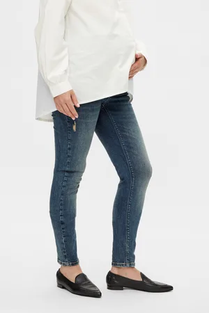 Mama;licious Vaqueros Corte Straight