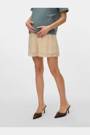 Mama;licious Shorts Corte Regular