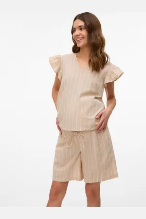Mama;licious Shorts Corte Regular Talle Medio