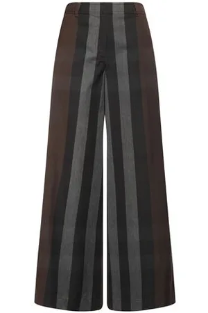 Burberry PARTES DE ABAJO - Pantalones