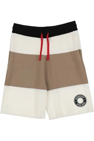 Burberry PARTES DE ABAJO - Pantalones cortos y bermudas