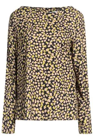 Caractere CAMISETAS Y TOPS - Tops