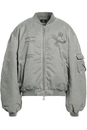 Represent ROPA DE ABRIGO - Chaquetas y cazadoras