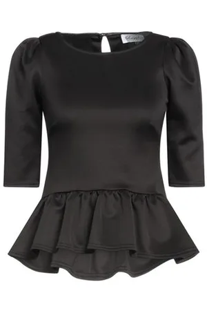 Closet CAMISETAS Y TOPS - Camisetas