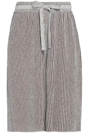AERON PARTES DE ABAJO - Pantalones cortos y bermudas
