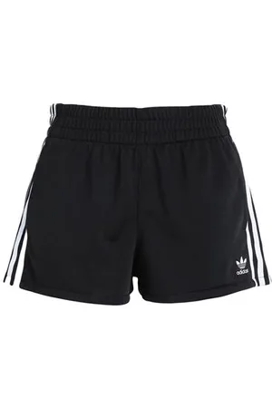 adidas PARTES DE ABAJO - Pantalones cortos y bermudas