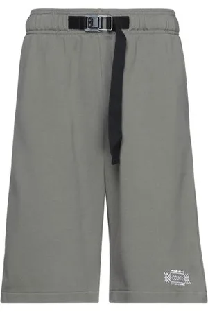 MARCELO BURLON PARTES DE ABAJO - Pantalones cortos y bermudas