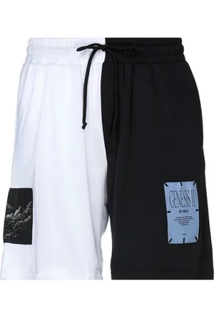 Alexander McQueen PARTES DE ABAJO - Pantalones cortos y bermudas